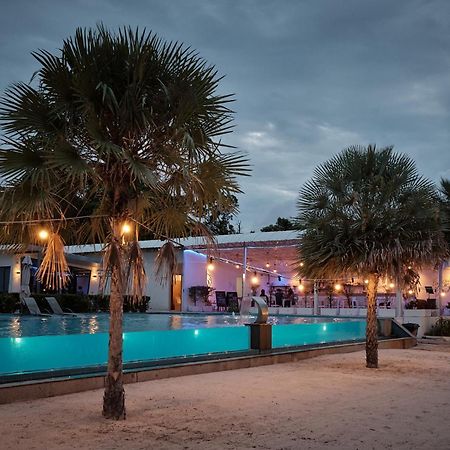 The One Resort Pagoda Beach Экстерьер фото