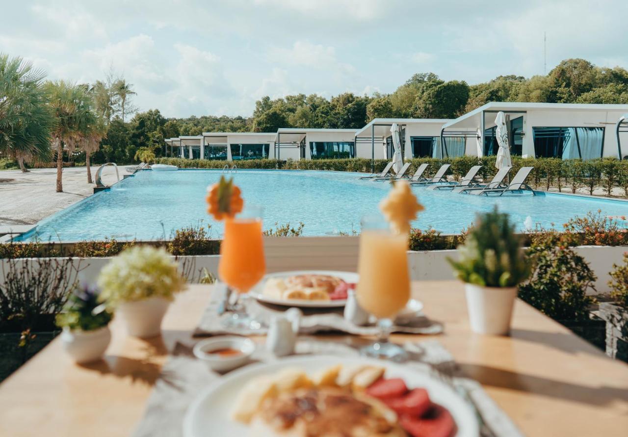 The One Resort Pagoda Beach Экстерьер фото