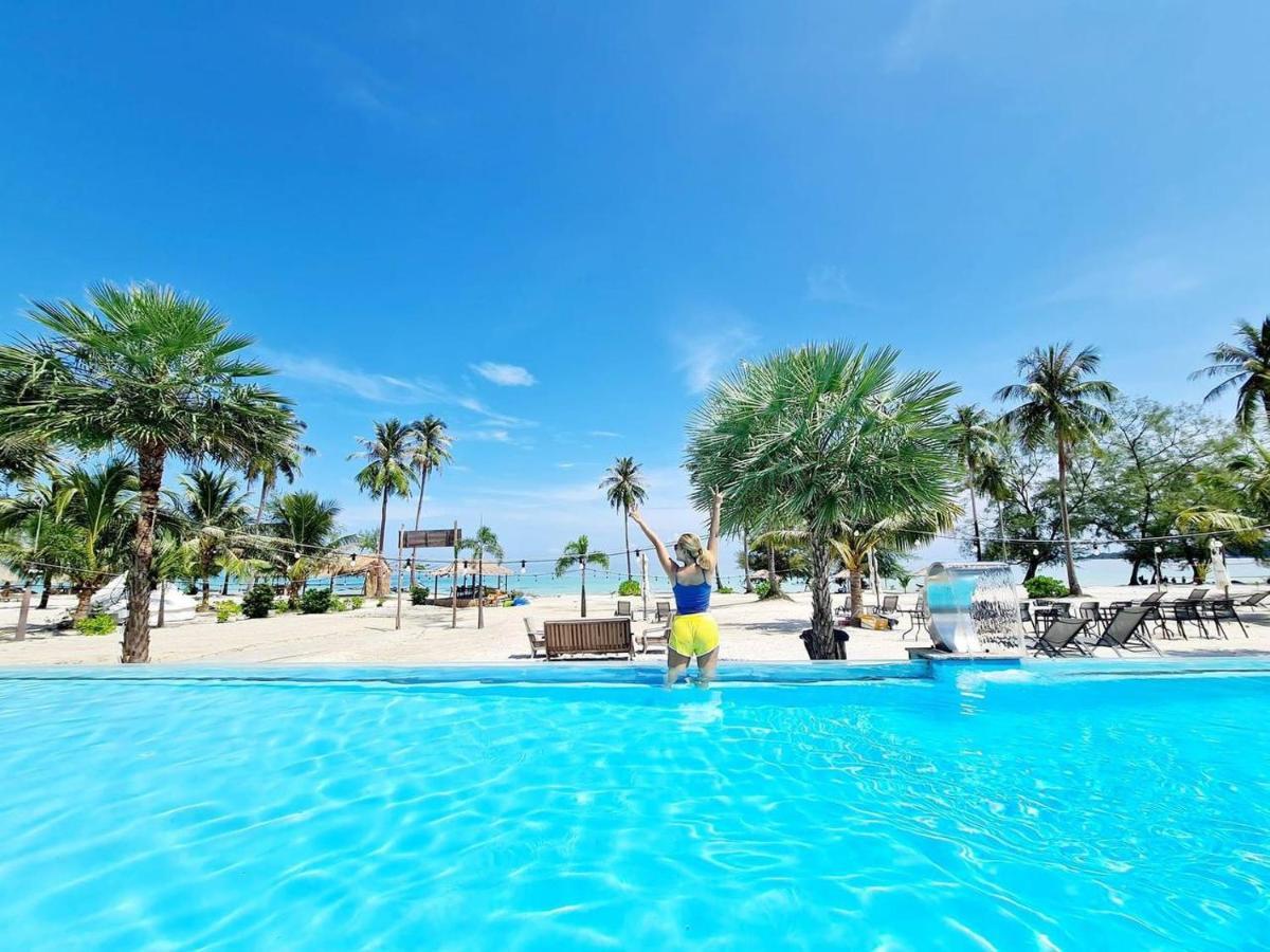 The One Resort Pagoda Beach Экстерьер фото